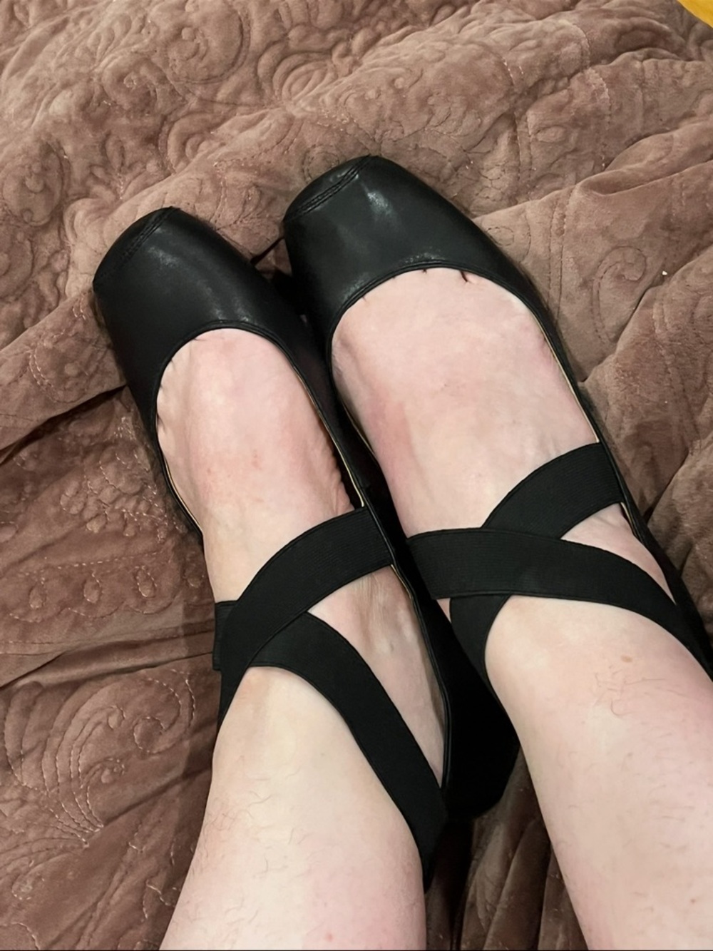 Jessica Simpson Black Cross-Strap Square-Toe Ballet Flats